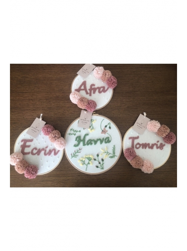 Bebek/çocuk Odası Isimli Kapı Süsü/punch Nakış...