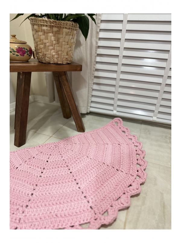 Banyo / Balkon Kapı Önü Yarımay Şeklinde Örgü...