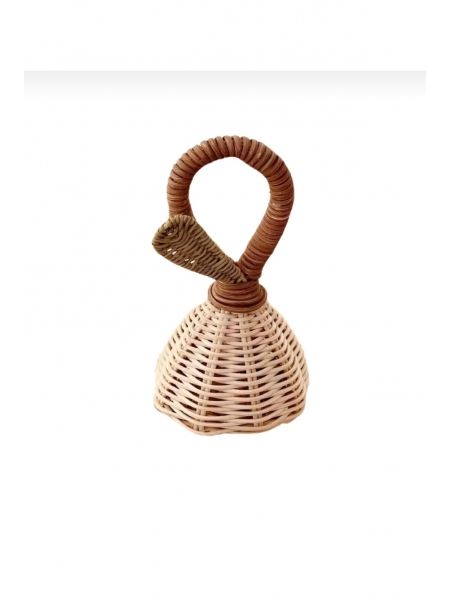 Armut Figürlü Çıngırak Diş Kaşıyıcı/Yeşil Yapraklı