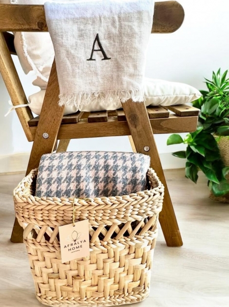 Geniş Hasır Gazetelik